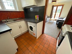 Photo 16- click for photo gallery